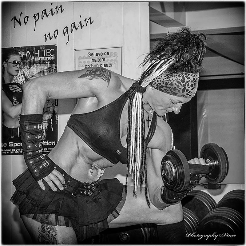Nancy Simpelaere - No pain no gain